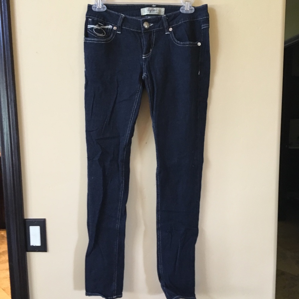 Black skinny jeans